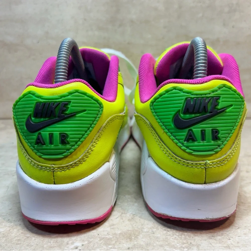 Nike Air Max 90 Leather‎ Volt Fire Pink GS CW5795-700 YOUTH 6Y Womens 7.5 Shoes